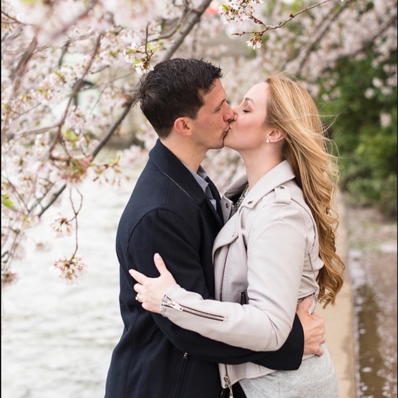 Meet your Posher, Nathalie - Picture 2 of 4