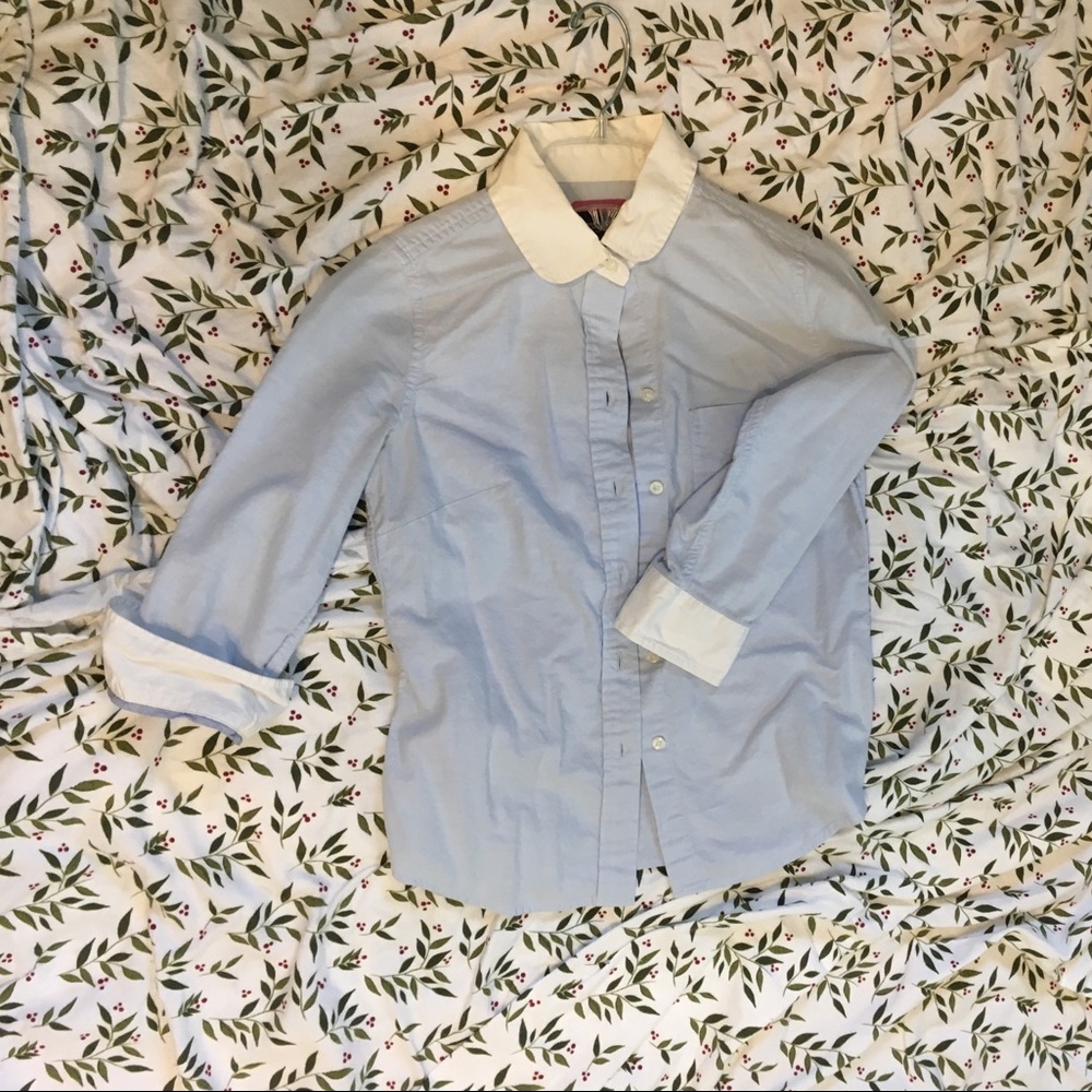 American Eagle Peter Pan Button-Up