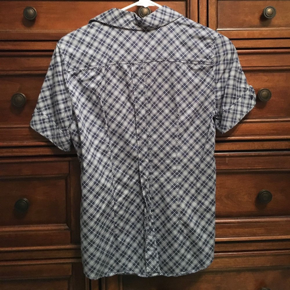 Button down Blouse - Picture 3 of 3