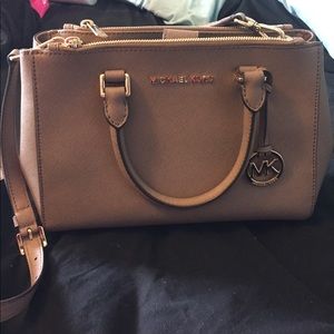 Michael Kors Sutton handbag