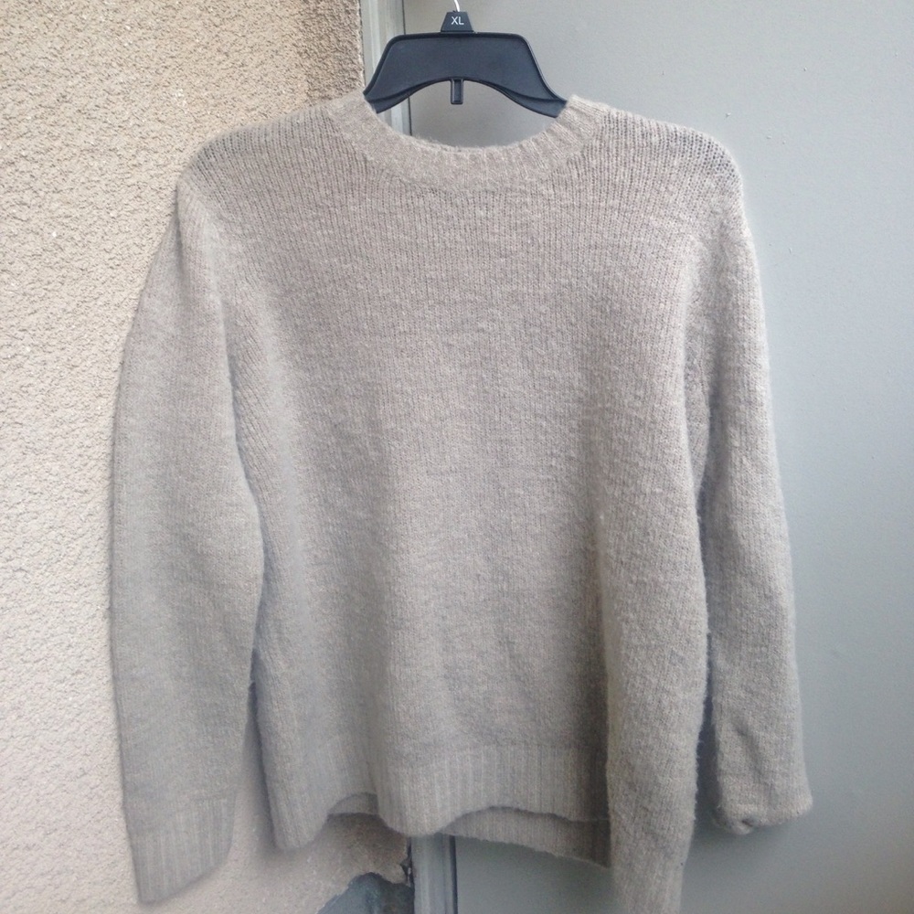Forever21 Knit Beige Sweater