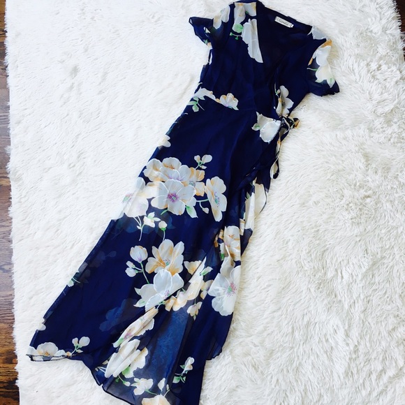 ⚜"Catalina" Floral Chiffon Maxi Wrap Dress⚜ - Picture 4 of 8