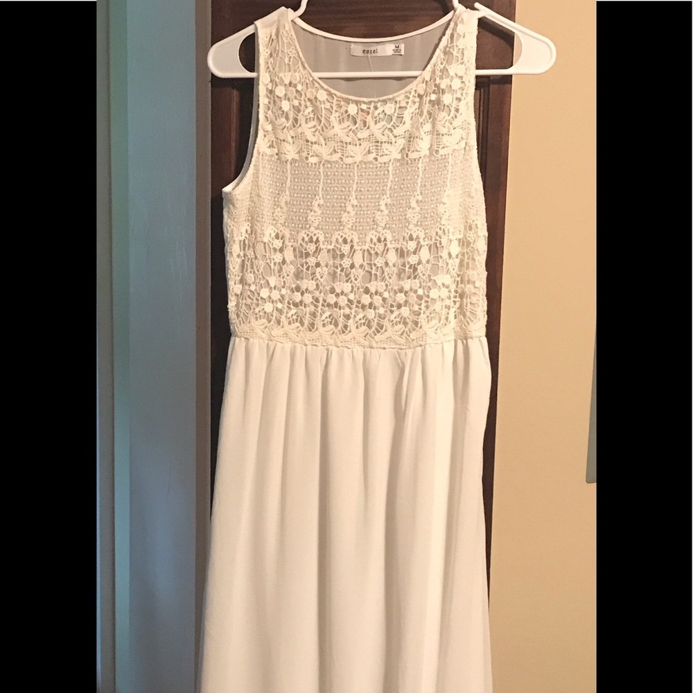 Dress - Picture 2 of 3