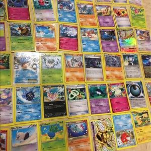 Brand new 100 PAC Pokémon cards