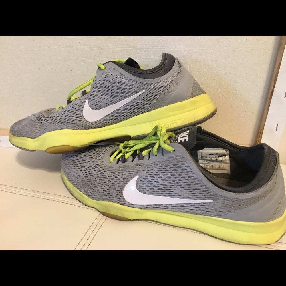 Nike Women's Zoom Fit Training 9.5