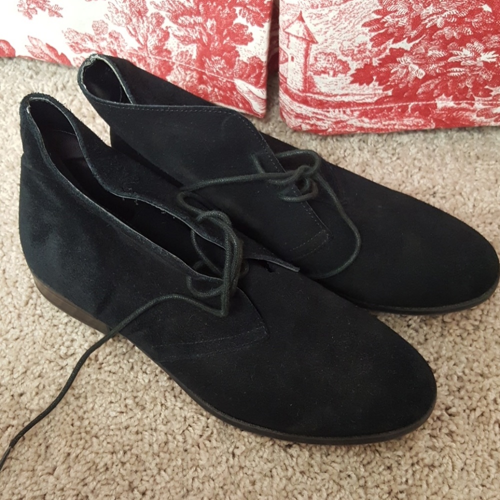 Dolce Vita black suede booties