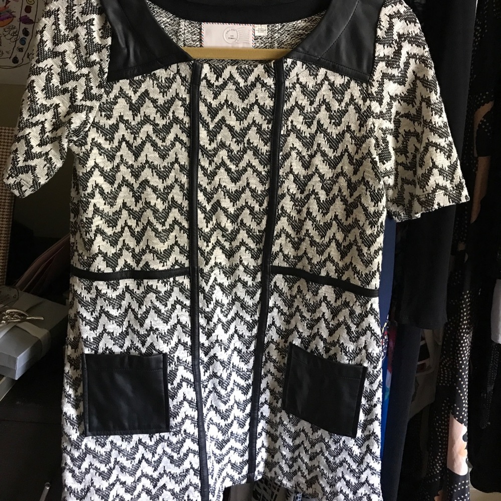 Anthropologie XS leather/ cotton top