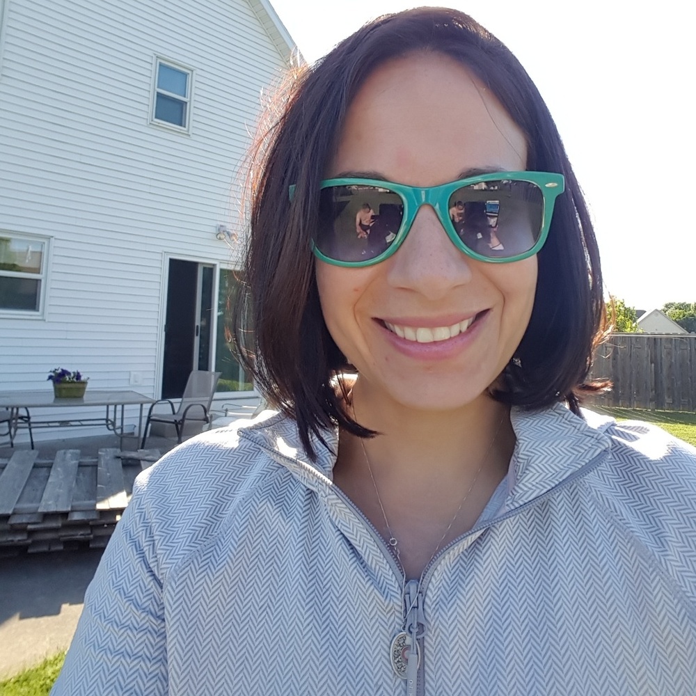 Meet your Posher, Christina