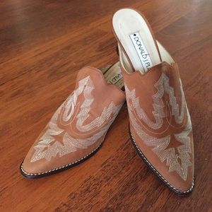Donald J Pliner western style mules