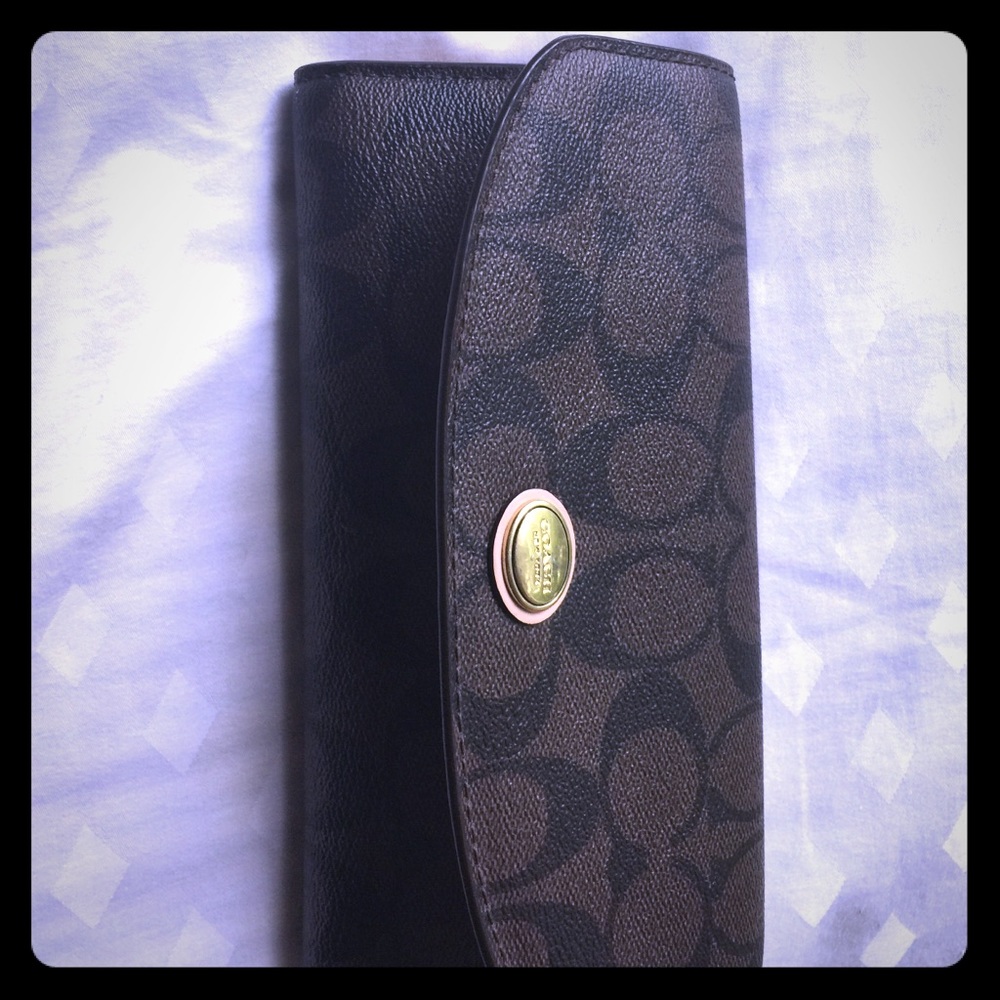 Coach wallet