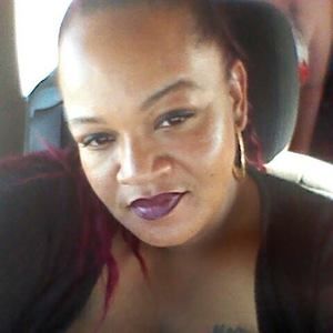 Meet your Posher, Shea