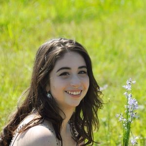 Meet your Posher, Carly