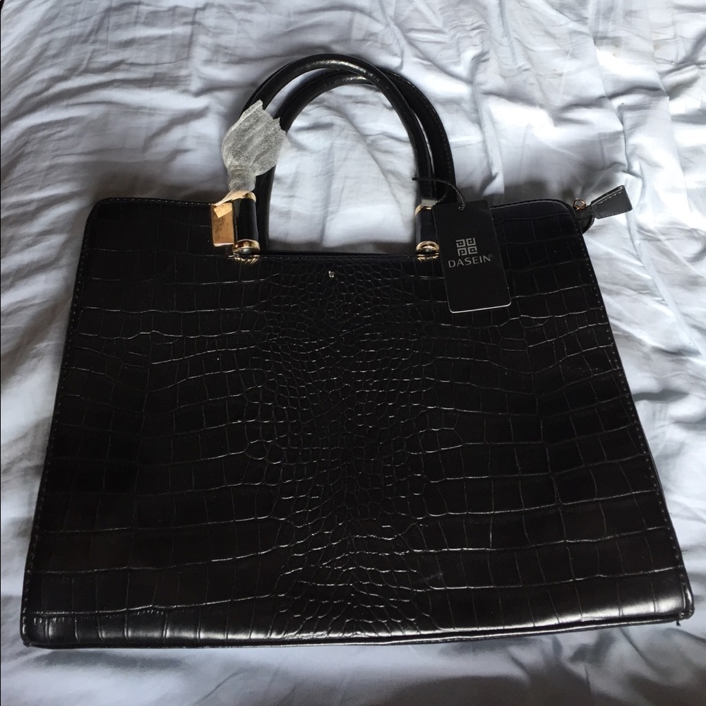 Dasein Croc Handbag (NWT)