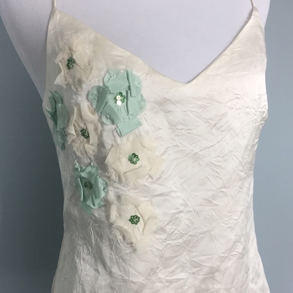 Cream Banana Republic Tank - Picture 2 of 3