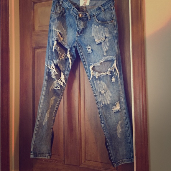 ONE jeans! - Picture 1 of 4