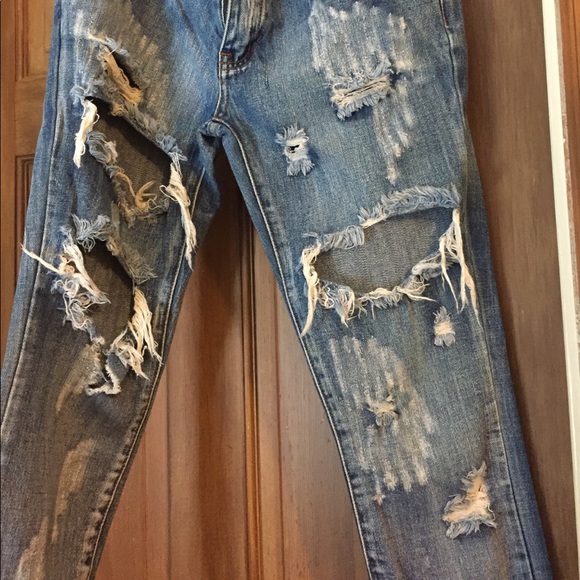 ONE jeans! - Picture 3 of 4