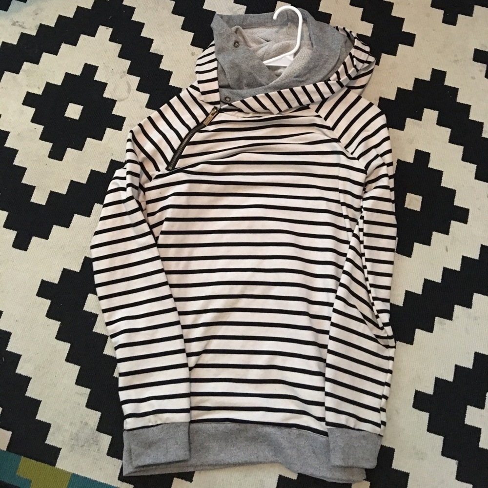 Double hooded stripe sweatshirt