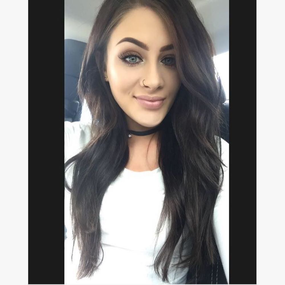 Meet your Posher, Liana
