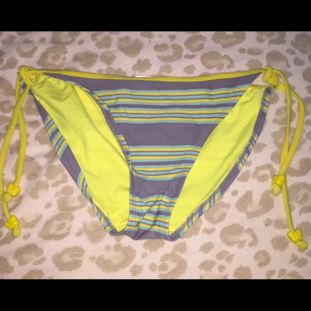 bikini bottom