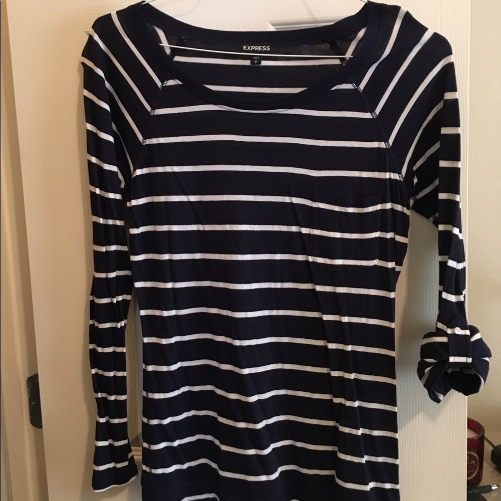 Navy Striped Long/Quarter Sleeve tee