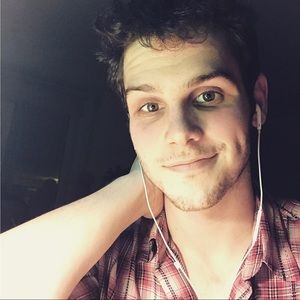 Meet your Posher, Sky