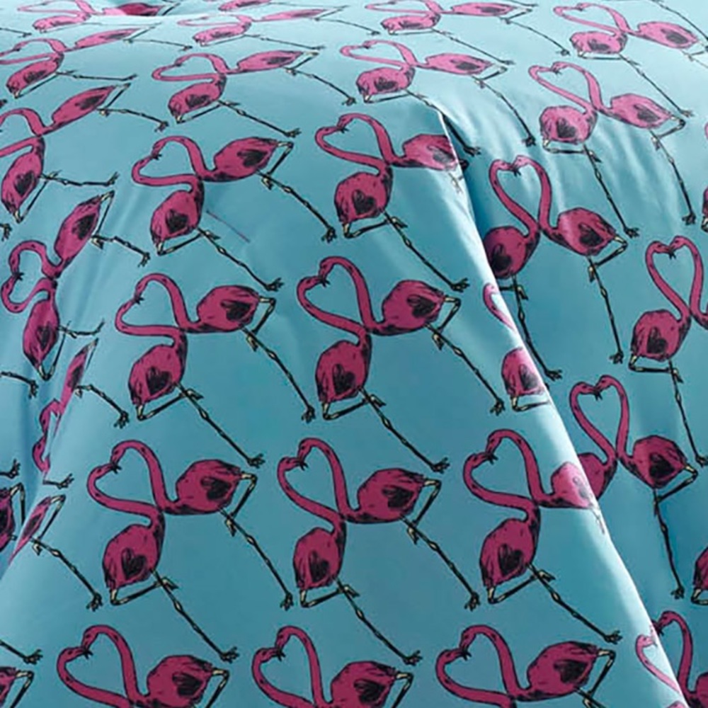 Betsey Johnson flamingo twin comforter and sham - Picture 3 of 5