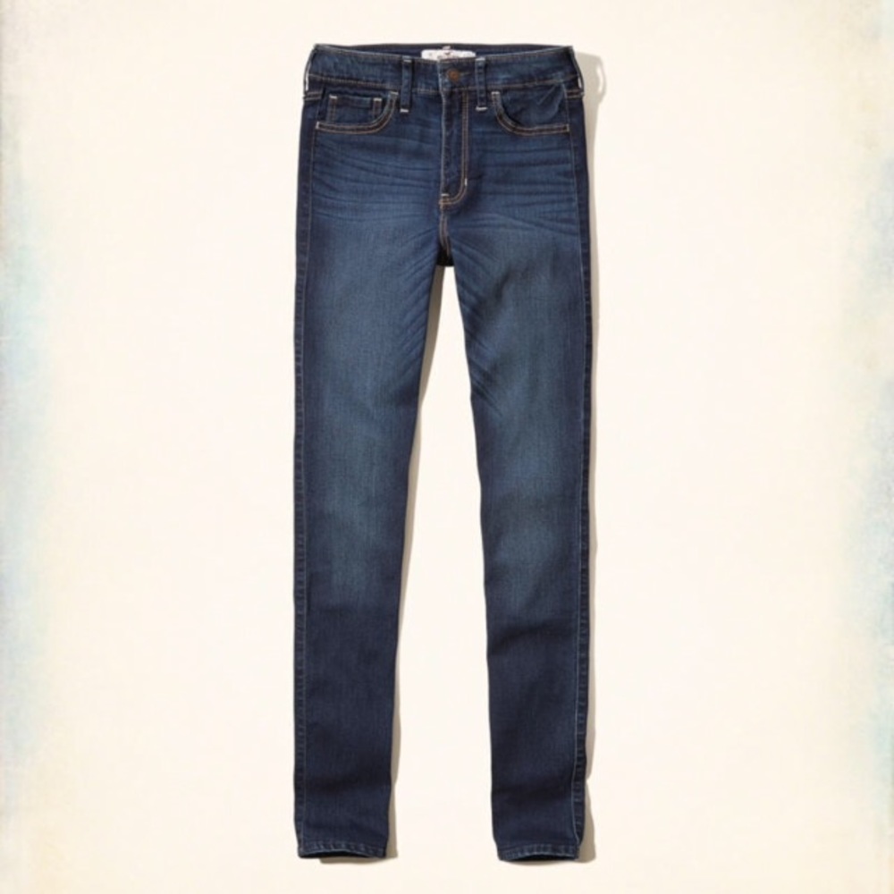 Hollister dark wash skinny jeans
