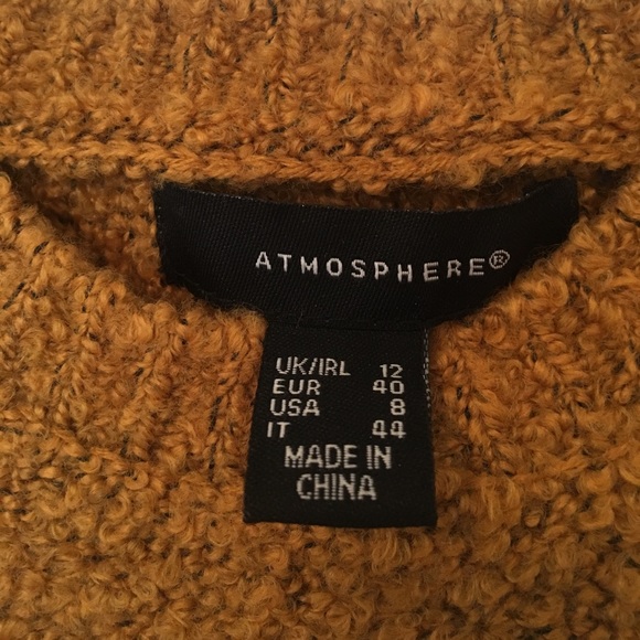 Mustard yellow sweater - Picture 3 of 3