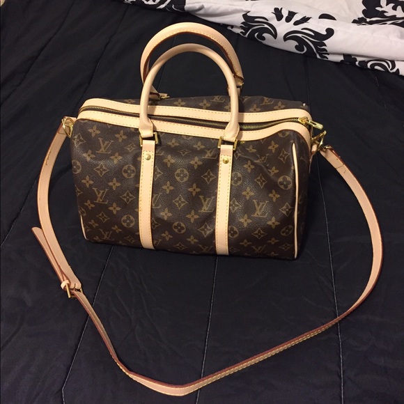 Boutique Handbags - Cute Handbag with Shoulder Strap