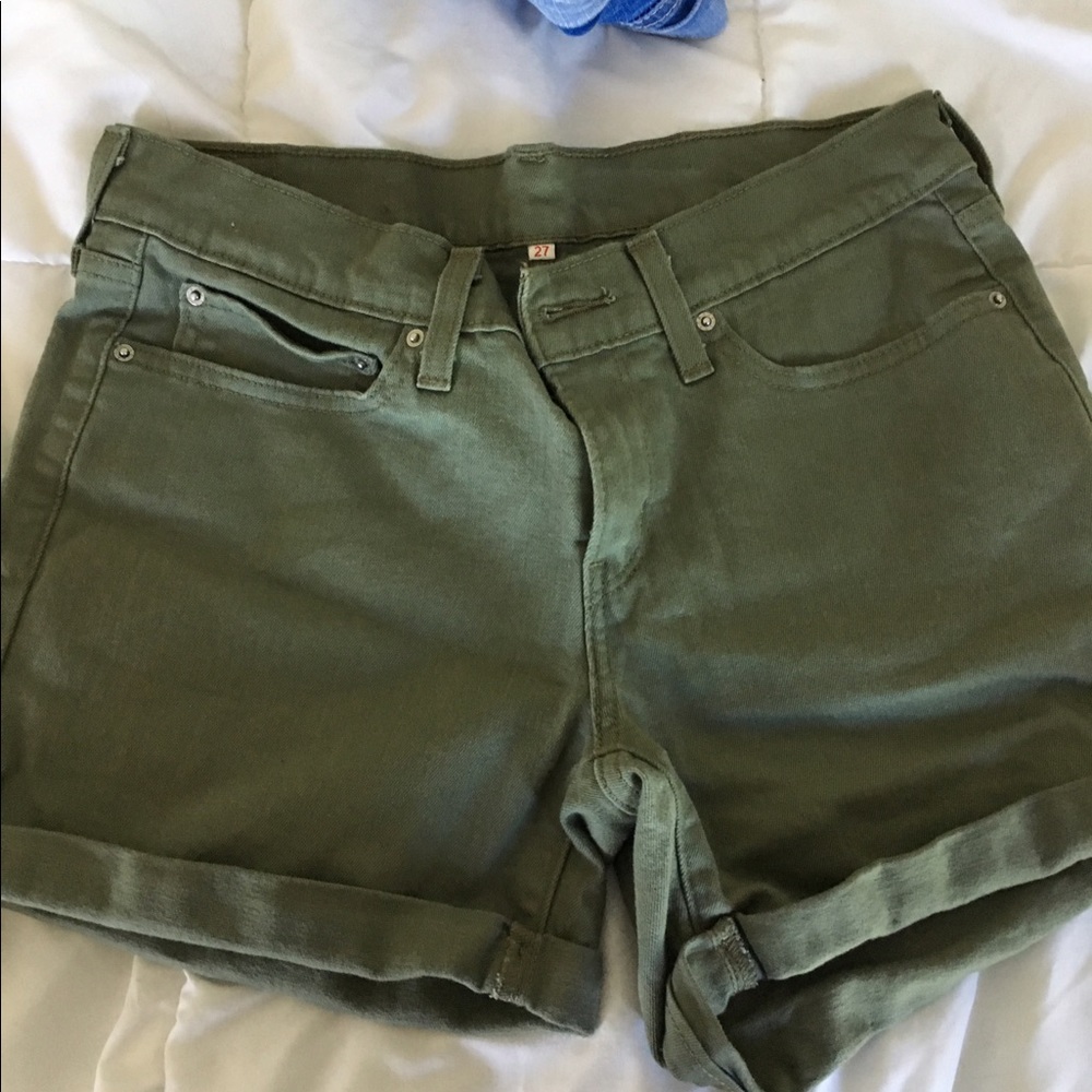 Levi shorts