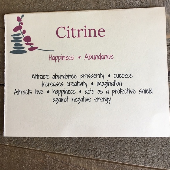 Handmade Natural Citrine Stretch Bracelet - Picture 4 of 4