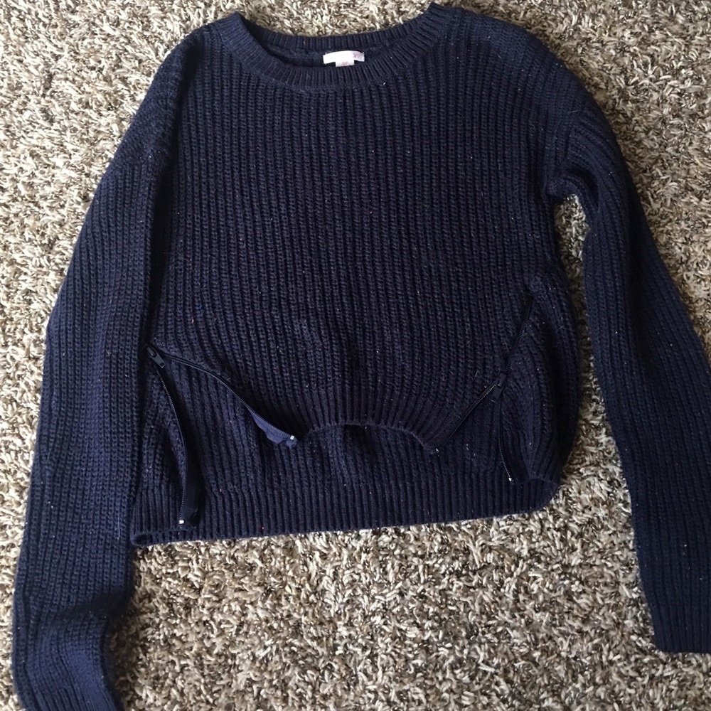 Navy blue zipper embellished cable knit sweater