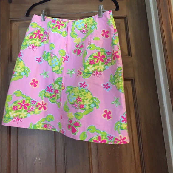 Lilly Pulitzer summer skirt! - Picture 2 of 2