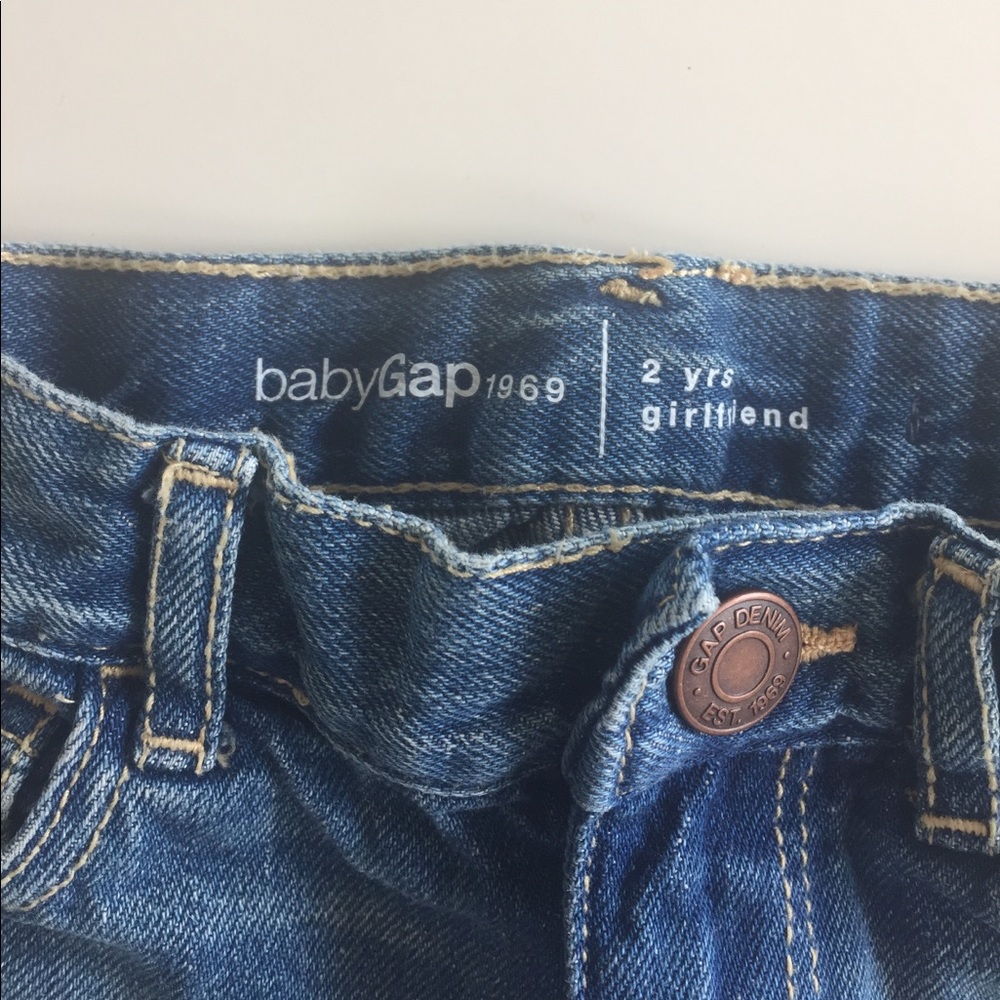 Embroidered Jeans⭐️💕 - Picture 4 of 7