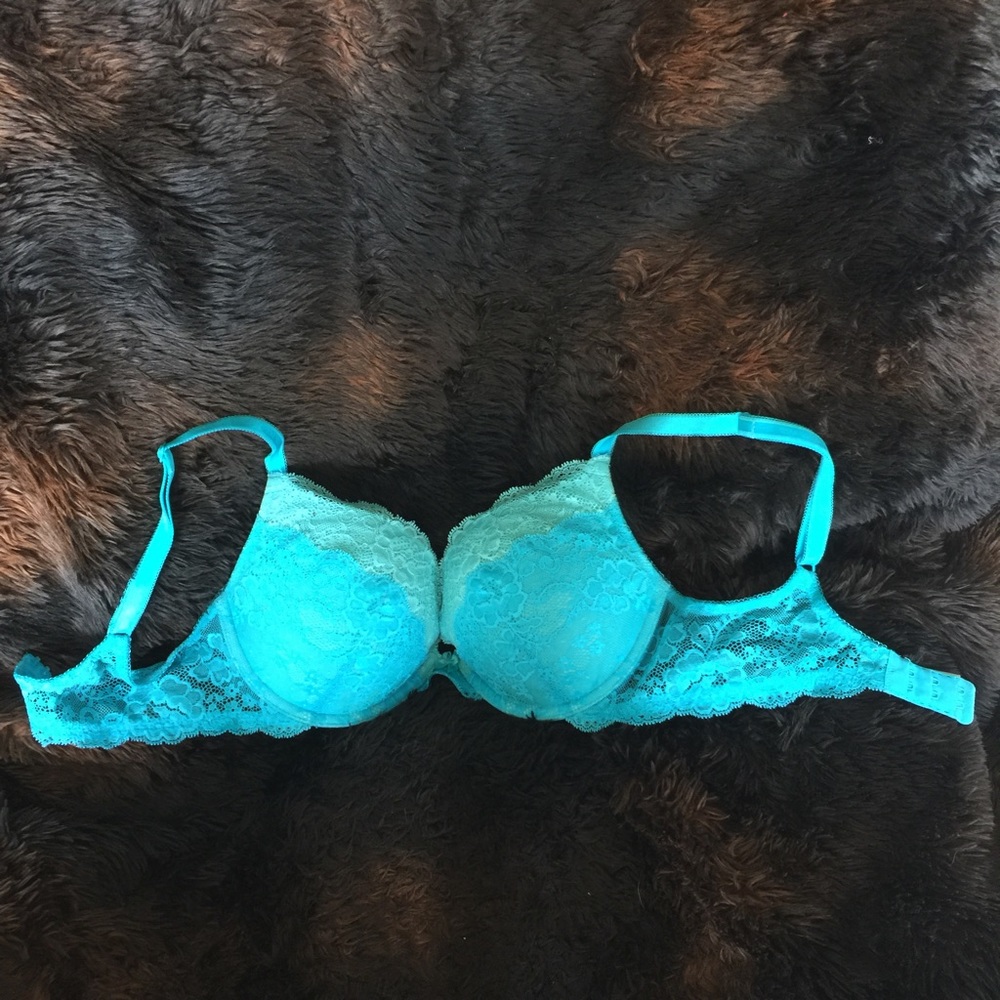 34D Blue and Teal Lace VS Demi Bra