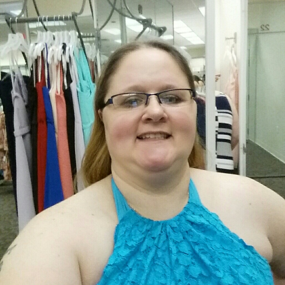 Meet your Posher, Kelly