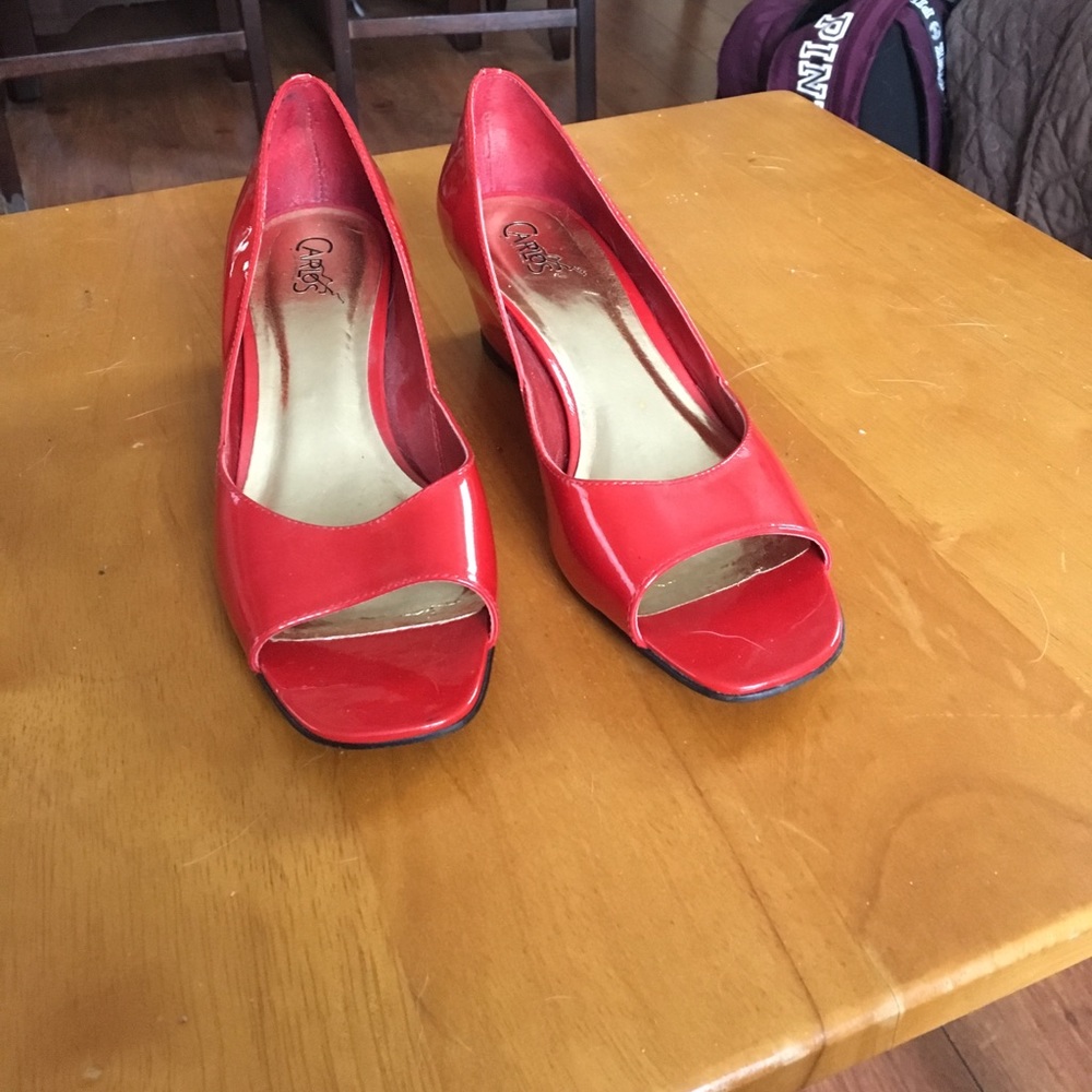 Carlos Red Wedges