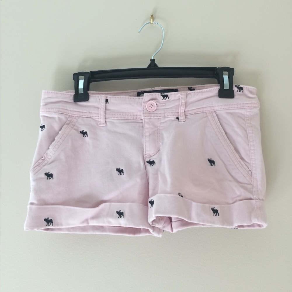 Abercrombie pink and navy moose embroidered shorts