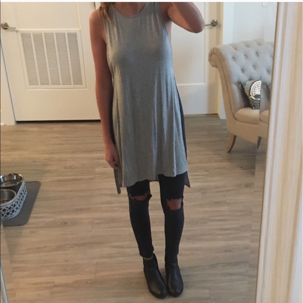 High neck slit sides tank!