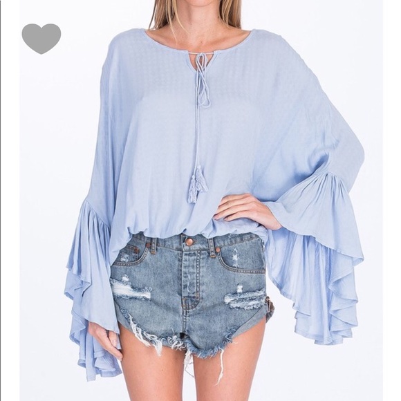 Olivecous Flowy blouse w/ ruffle sleeves 4 colors - Picture 3 of 5