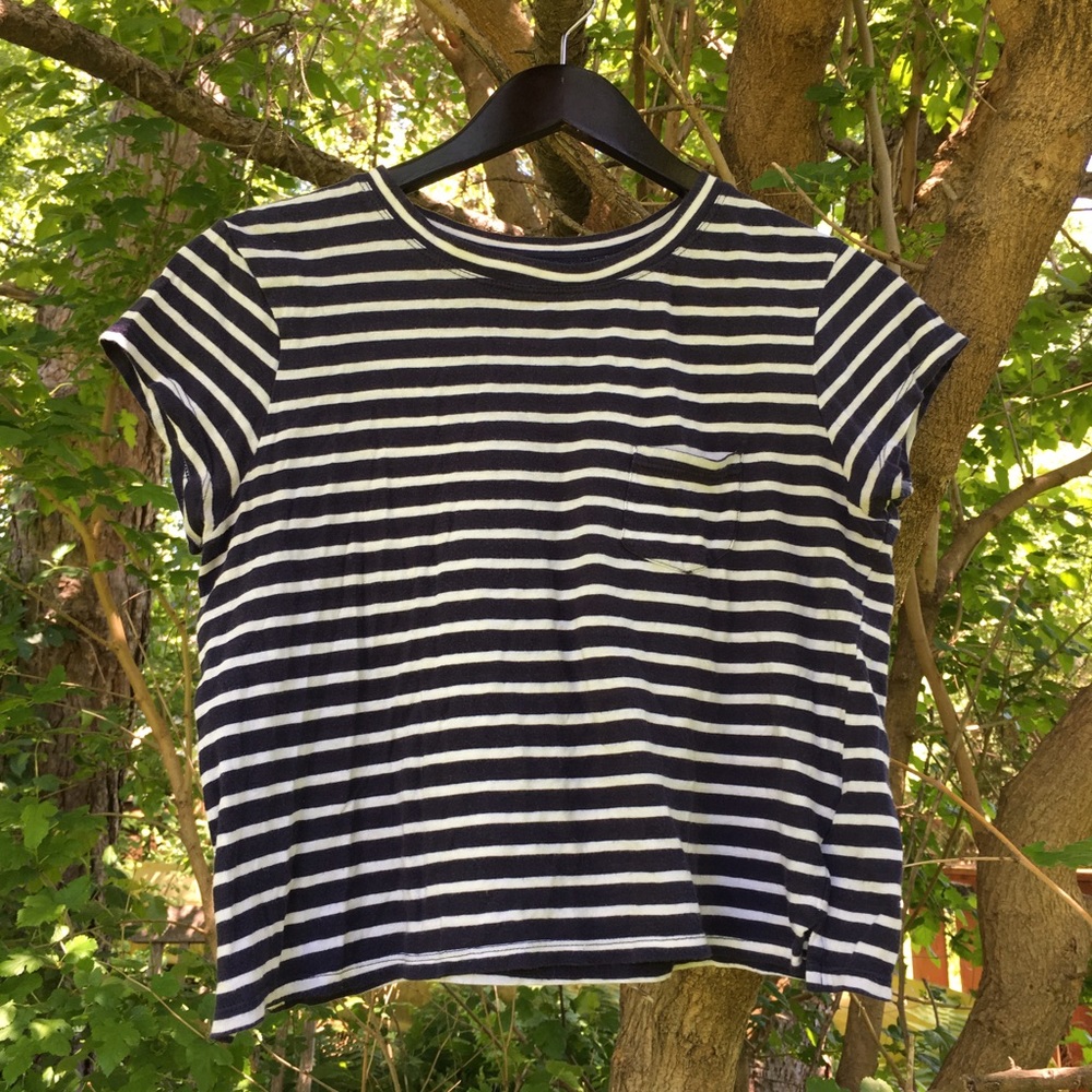 uo cropped pocket tee 🌱