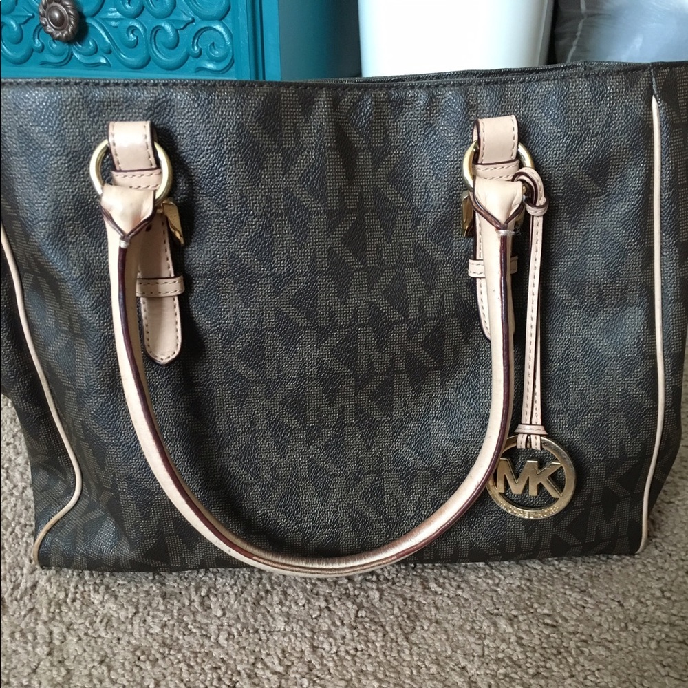 Authentic Michael Kors Purse