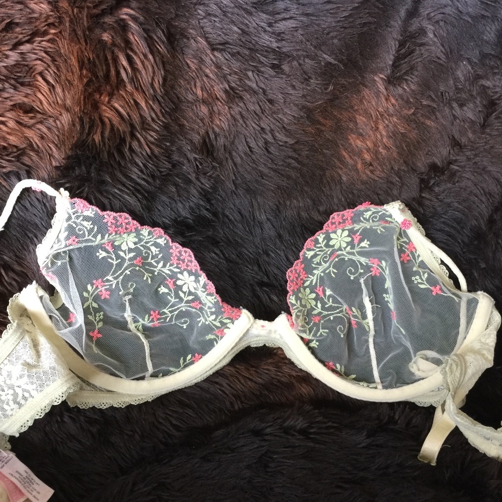 Sheer Flower VS Bra
