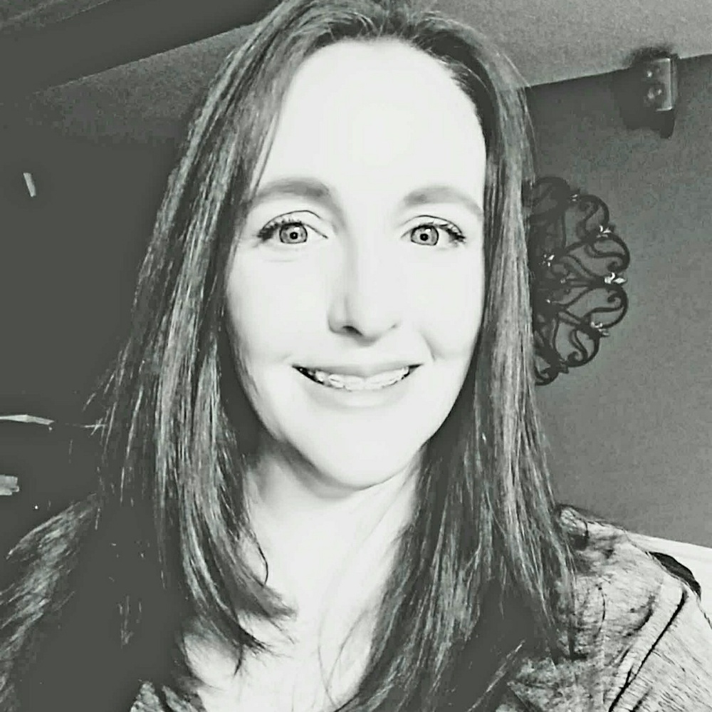 Meet your Posher, Adrienne