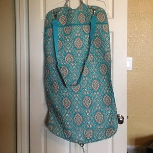 Vera Bradley (Totally Turq) garment bag