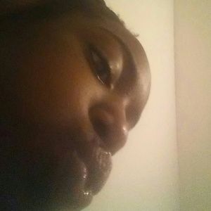 Meet your Posher, Becky