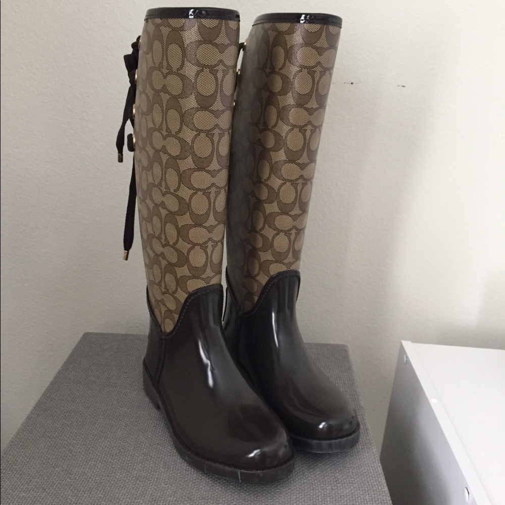 COACH Trustee Rain Boots BRAND NEW