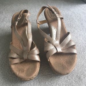 Tan wedges