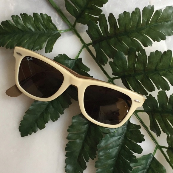 Ray-Ban Accessories - Ray-Ban Two Tone Wayfarer Never Worn RARE