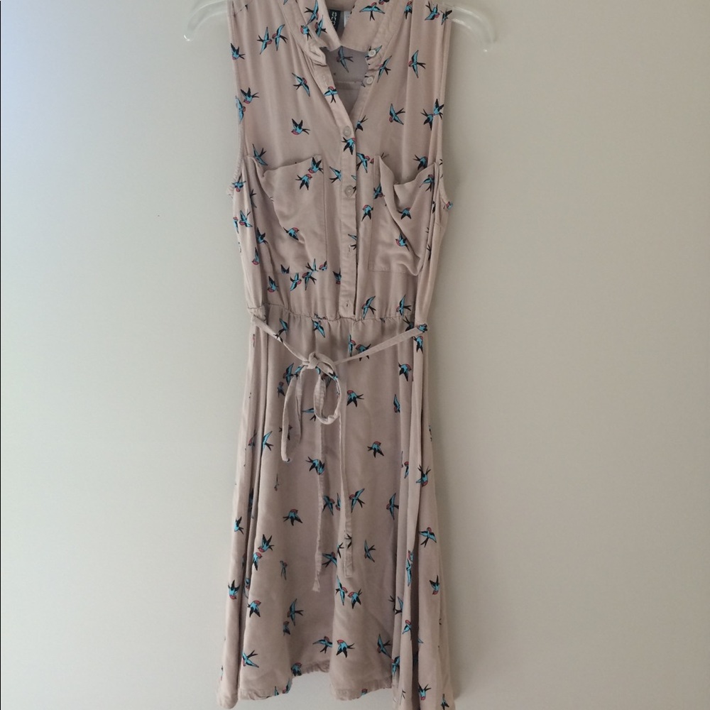 H&M bird print button up dress